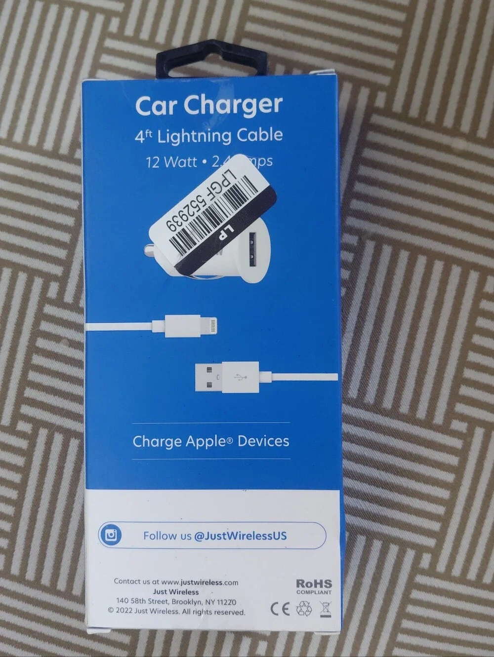Just Wireless White Car Charger with 4ft Lightning Cable New In Box